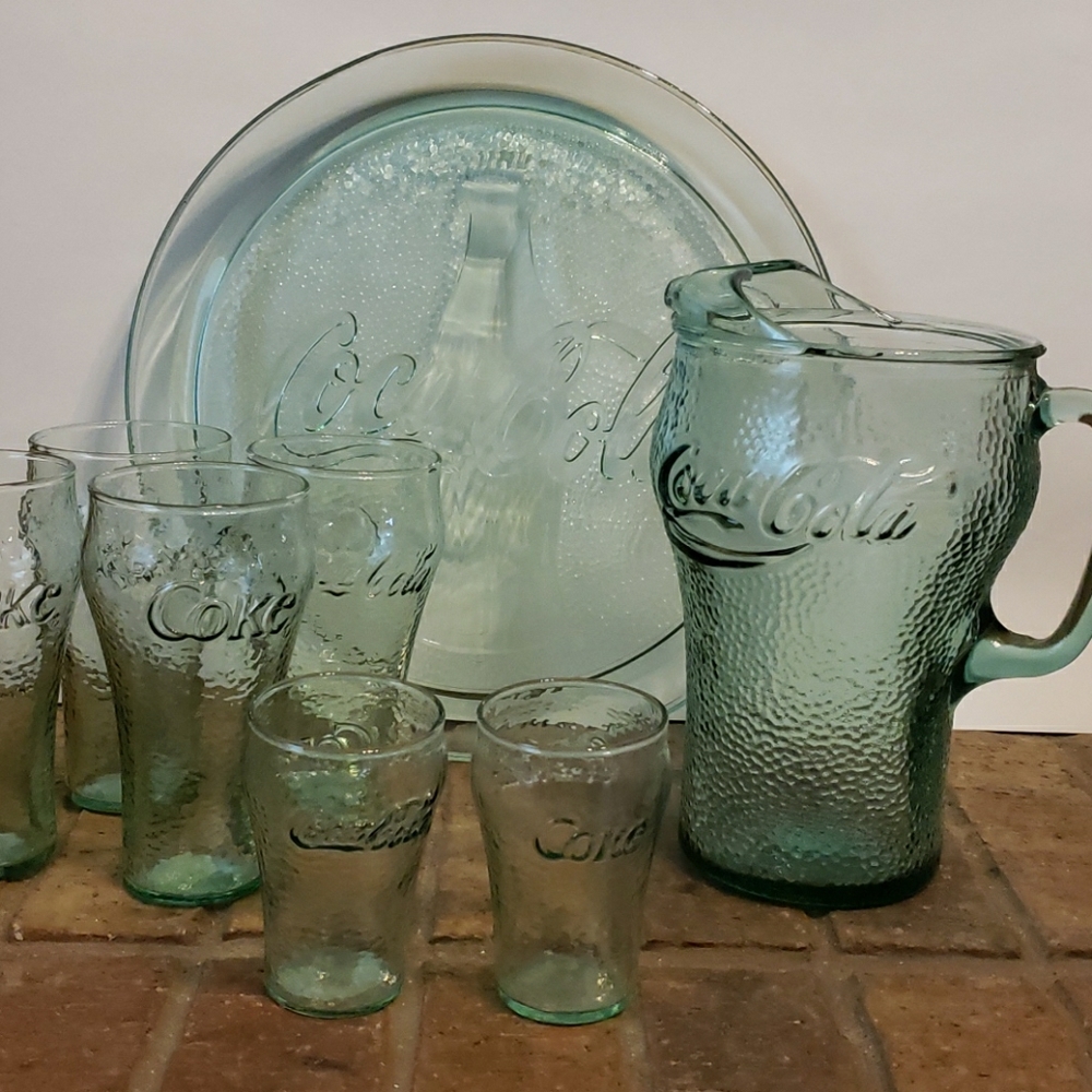 Coca cola beverage service set